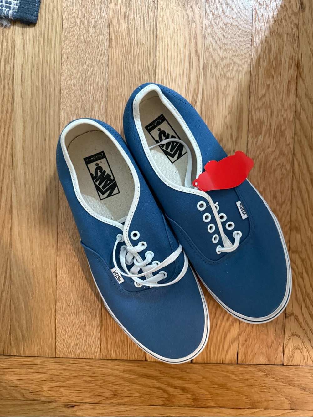 Vans Men’s Classic Blue Canvas Sneakers Size 11 NWT